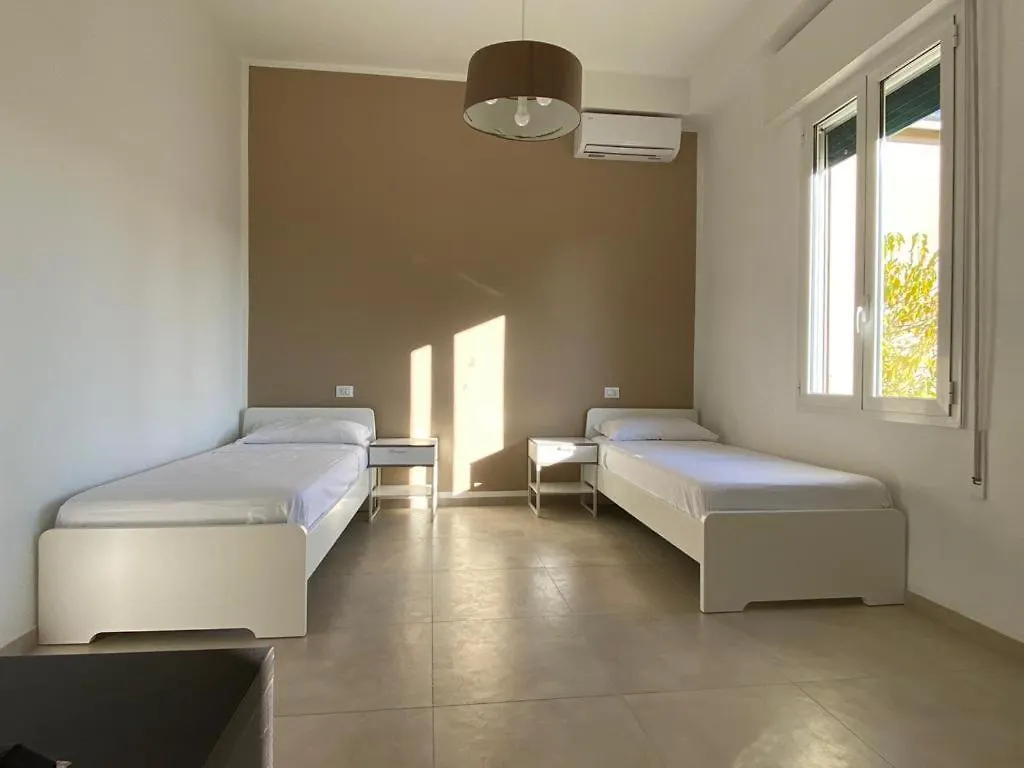 Daro Apartments Bologna 0*,